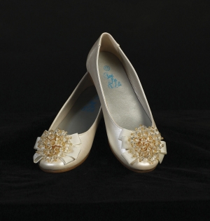 Ivory Shoes with Beaded Front - Style Anna